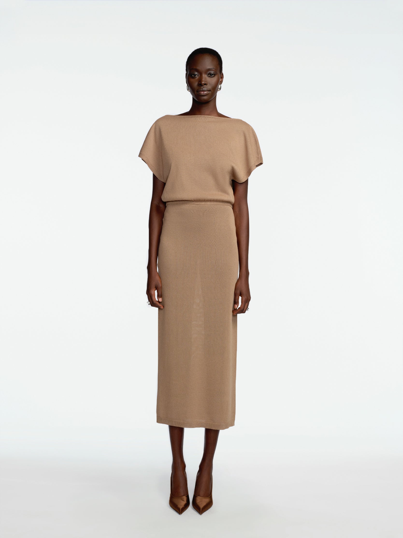 Slinky Knit Blouson Dress Mocha / S / PF263783 Slinky Knit Blouson Dress Mocha / S / PF263783