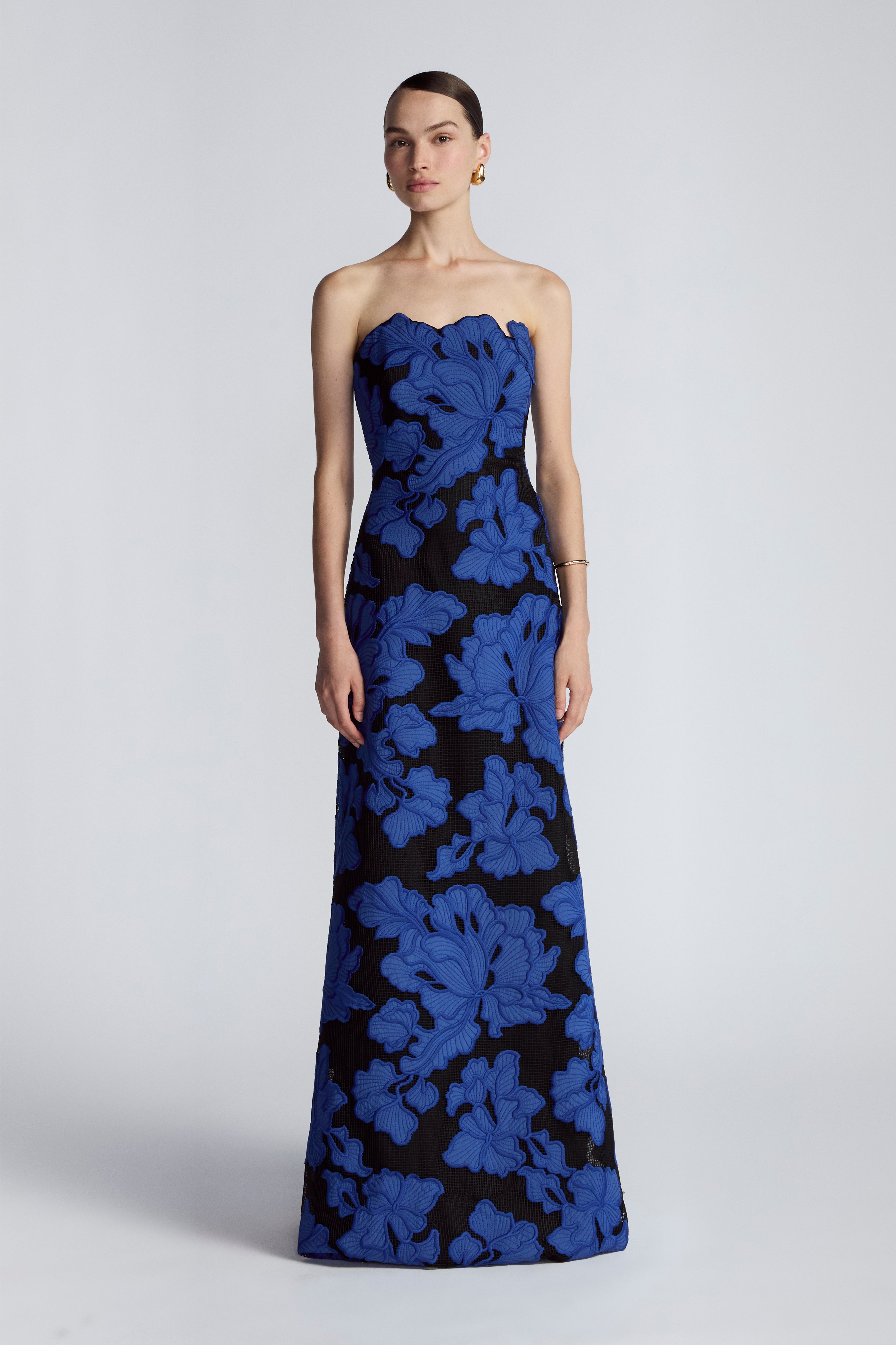 Floral Embroidered Lace Strapless Gown – Lela Rose Floral Embroidered Lace Strapless Gown – Lela Rose