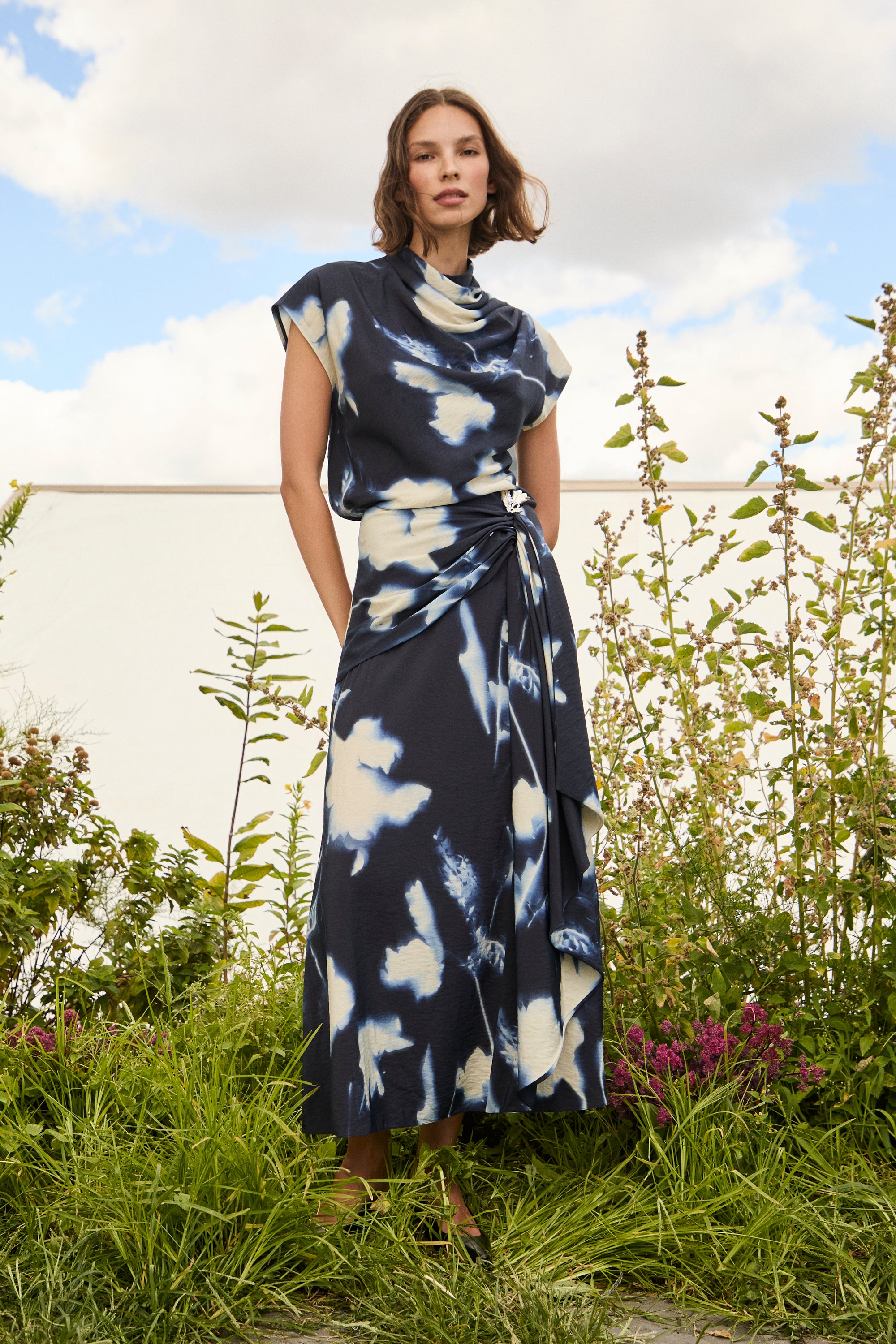 Abstract Floral Crepe Draped Top – Lela Rose